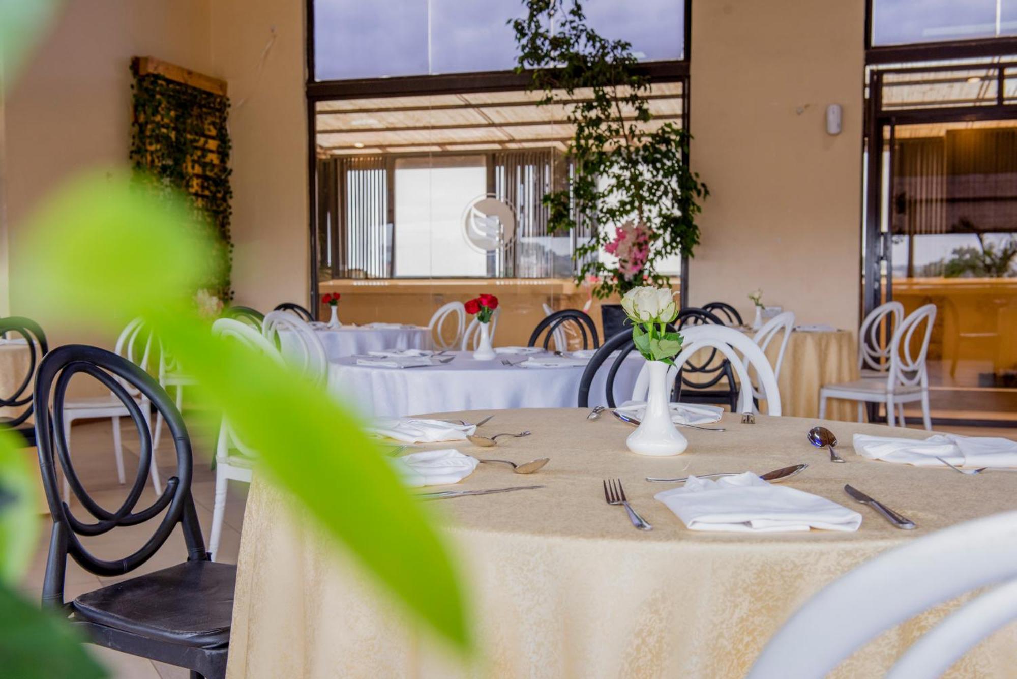 Melili Hotel Nairobi Exterior photo